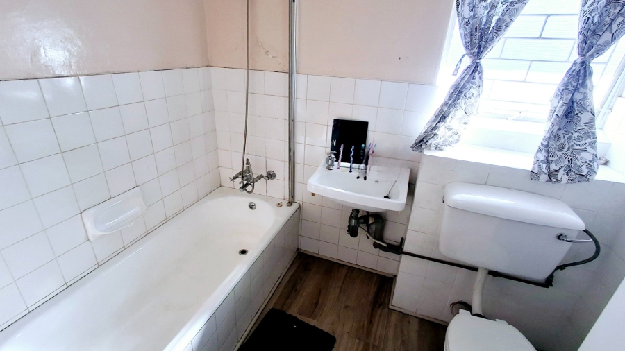 2 Bedroom Property for Sale in Sasolburg Free State